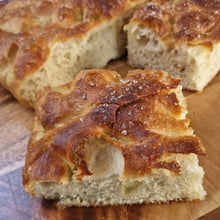 Load image into Gallery viewer, Focaccia and Hummus
